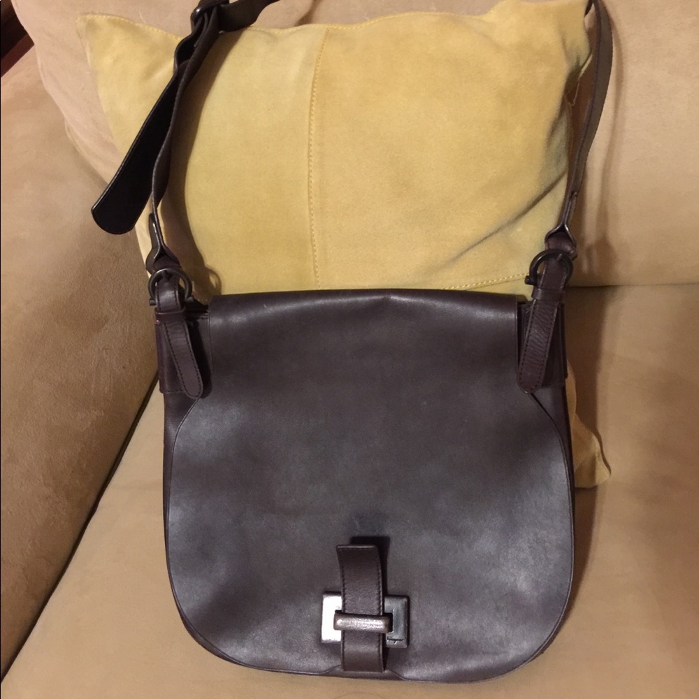 Salvadore Ferragamo crossbody bag